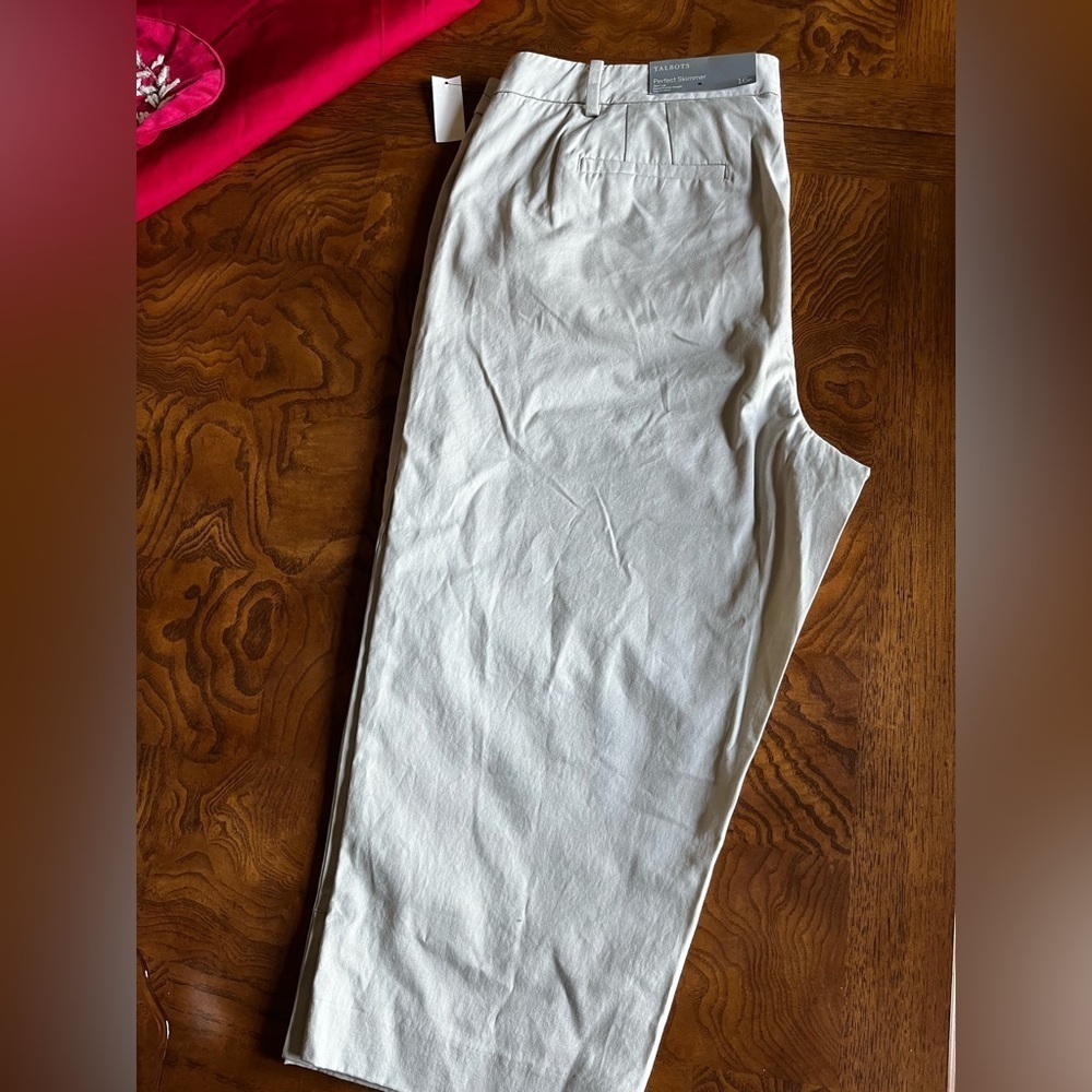 Talbots Light Casual Pants 16 petite Perfect skimmer $69.50 - Picture 3 of 15